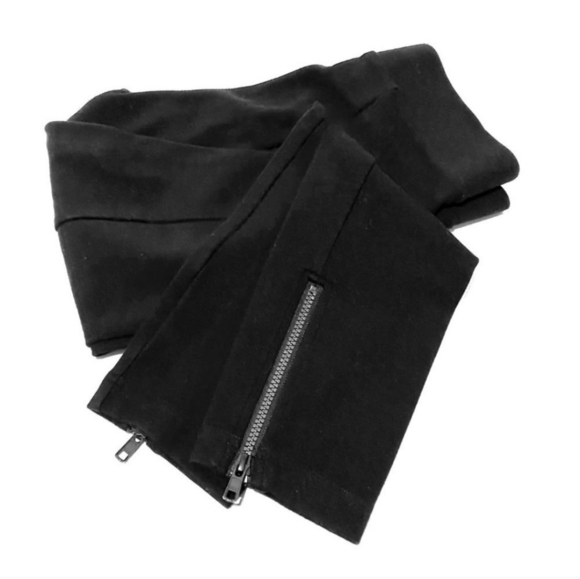 CAbi #3578 Ponte Riding Ankle Zip Pants Size M - Picture 3 of 12